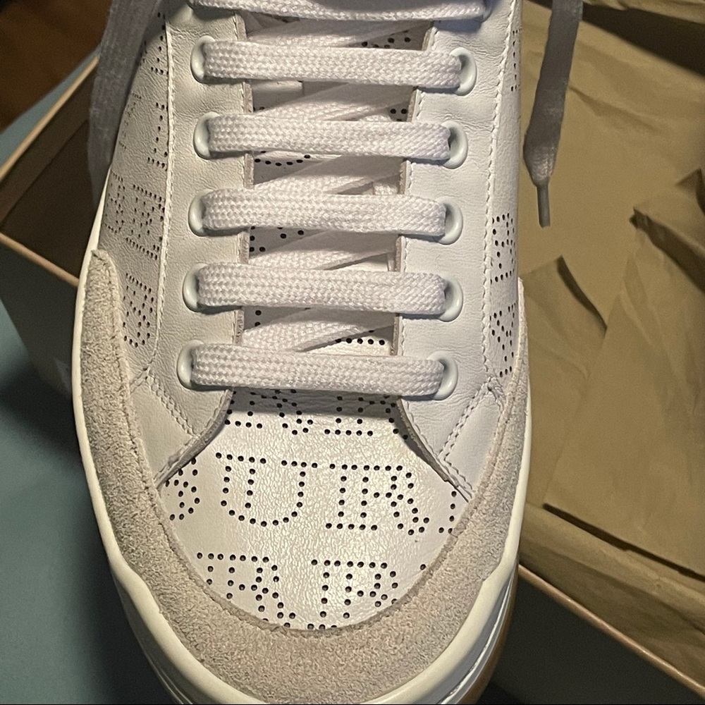 White logo printed men’s sneakers - Picture 2 of 7